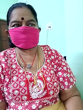 Snapshot of savithasree chatting on 18, 11, 2025 savithasree online show from 18, 11, 2025