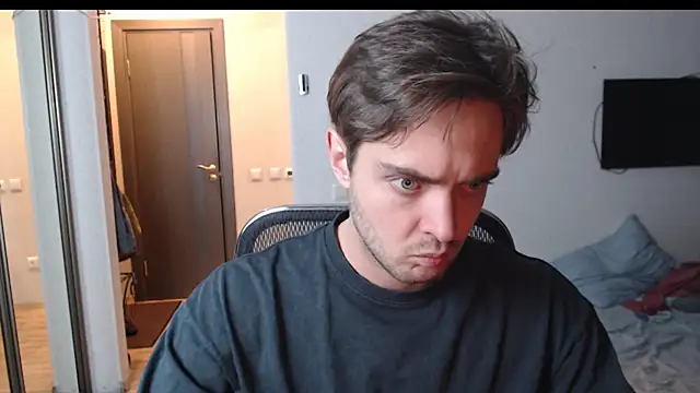 Snapshot of lucky_swimmer chatting on 1, 12, 2025 lucky swimmer online show from 1, 12, 2025