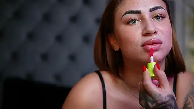 Snapshot of AmeliaJupiter chatting on 4, 11, 2025 AmeliaJupiter online show from 4, 11, 2025