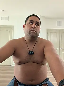 Snapshot of GoldenTemptation chatting on 17, 1, 2026 GoldenTemptation online show from 17, 1, 2026