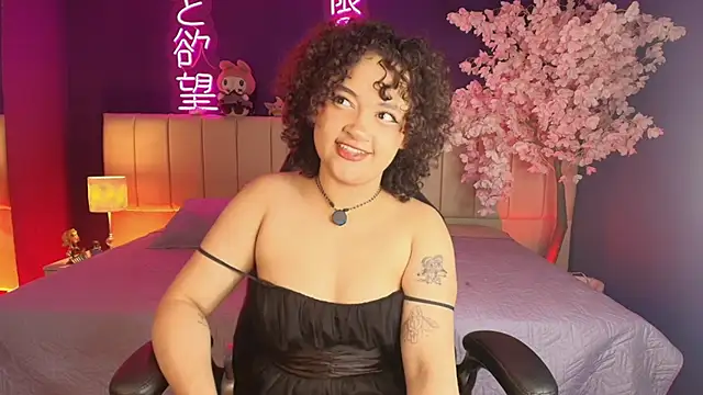  sarahRose online show from 5, 3, 2026