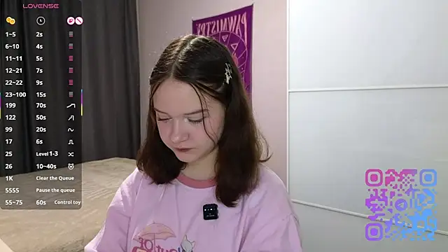 AlissaGerardo online show from 5, 4, 2026