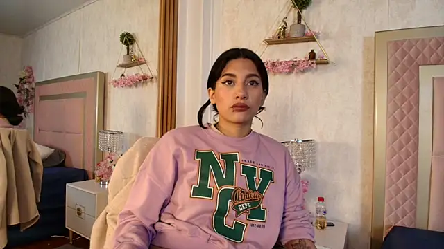 Madhison 5 online show from 25, 2, 2026