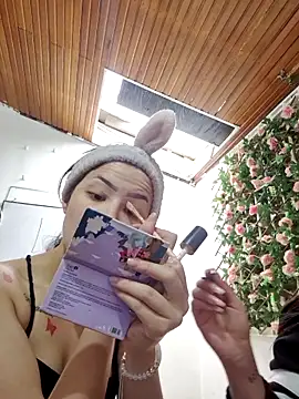 Celeste Moretti online show from 16, 12, 2025