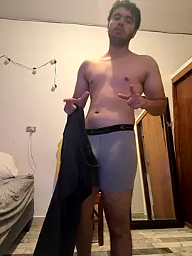 Leoncitooo987 online show from 3, 12, 2025