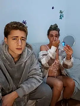 Snapshot of minervaystiven chatting on 6, 11, 2025 minervaystiven online show from 6, 11, 2025