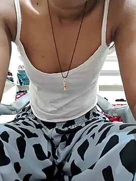 Isha kumari 69 online show from 16, 2, 2026