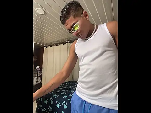 Mike and Rayan online show from 2, 12, 2025