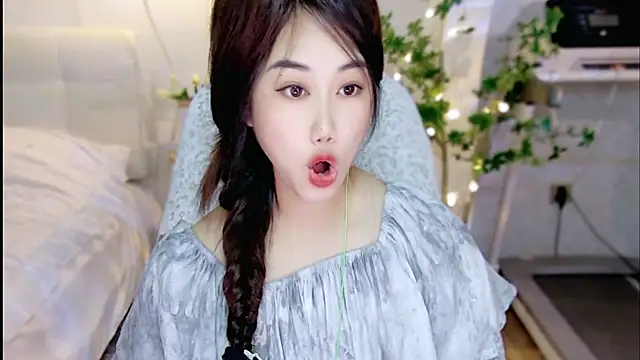 Snapshot of tutumissy chatting on 3, 12, 2025 tutumissy online show from 3, 12, 2025