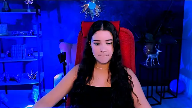 Snapshot of AnnaGarcias_ chatting on 3, 12, 2025 AnnaGarcias online show from 3, 12, 2025