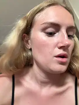 Snapshot of olliebells chatting on 14, 6, 2026 olliebells online show from 14, 6, 2026