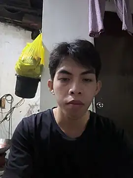 Snapshot of Urhotsilverboy chatting on 20, 3, 2026 Urhotsilverboy online show from 20, 3, 2026