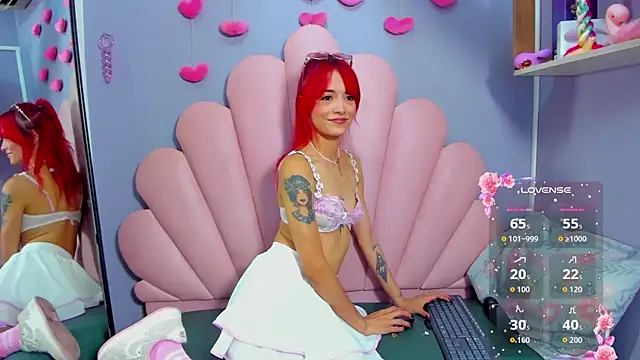 Snapshot of luci_miller chatting on 6, 11, 2025 luci miller online show from 6, 11, 2025