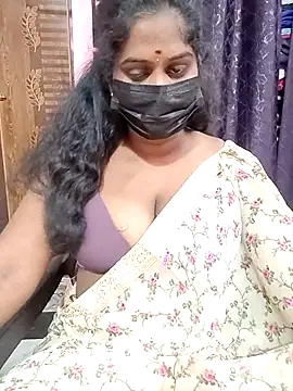 Keerthee  online show from 8, 11, 2025