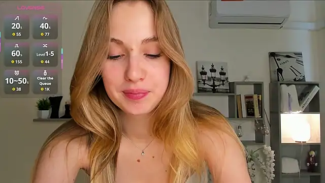 Snapshot of TawnyaVanschaick chatting on 17, 1, 2026 TawnyaVanschaick online show from 17, 1, 2026