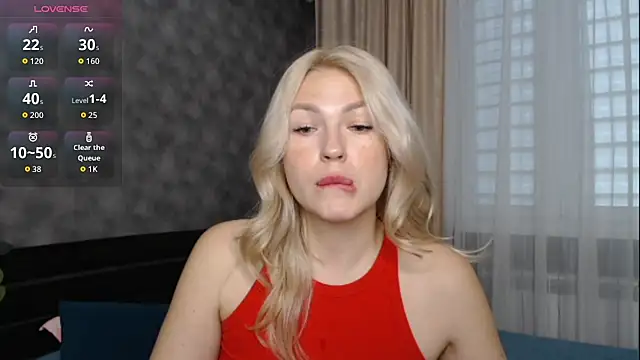 Snapshot of HelenOneLove chatting on 3, 6, 2026 HelenOneLove online show from 3, 6, 2026