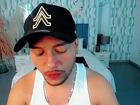 sebastian cruz  online show from 9, 11, 2025