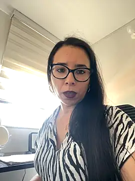 Vicky ro online show from 7, 11, 2025