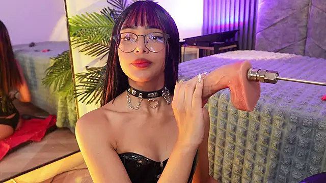  ViolletteNoir  online show from 27, 3, 2026