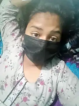 Snapshot of angelboudi0592 chatting on 23, 4, 2026 angelboudi0592 online show from 23, 4, 2026