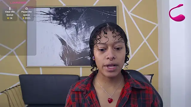 Agatha Amaya online show from 12, 11, 2025