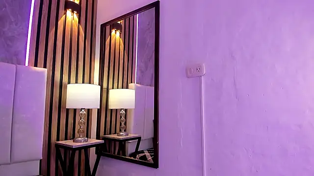 Carlotta de velour online show from 24, 2, 2026