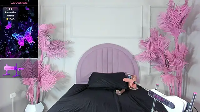 Snapshot of Tamaramilleer chatting on 8, 2, 2026 Tamaramilleer online show from 8, 2, 2026