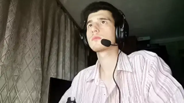 JamesLagerfeld online show from 11, 11, 2025