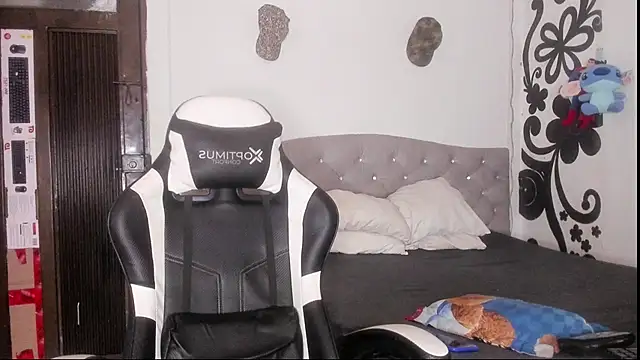 couple-hothot online show from 20, 11, 2025