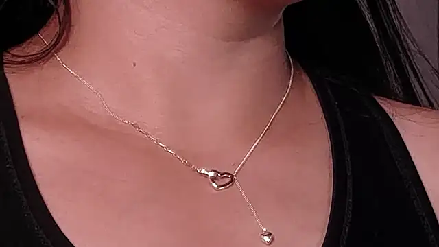 Snapshot of LannyShell chatting on 10, 4, 2026 LannyShell online show from 10, 4, 2026