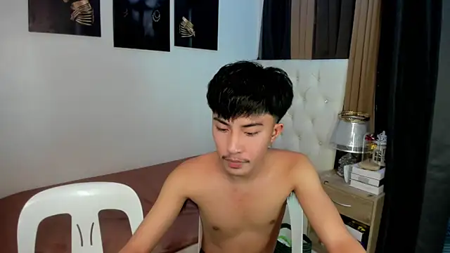 Urloverhardcock online show from 27, 11, 2025