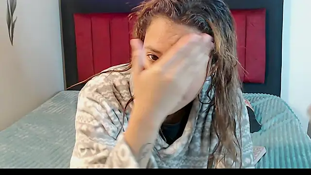 Snapshot of AMARYXS chatting on 27, 11, 2025 AMARYXS online show from 27, 11, 2025