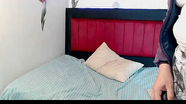 Snapshot of AMARYXS chatting on 22, 12, 2025 AMARYXS online show from 22, 12, 2025