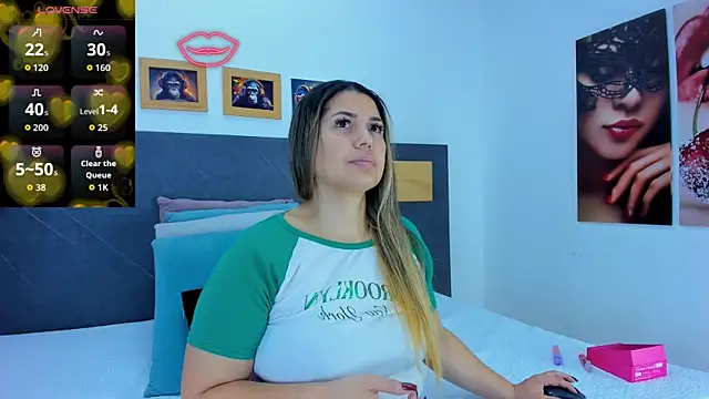 Andhrea Vale online show from 13, 4, 2026