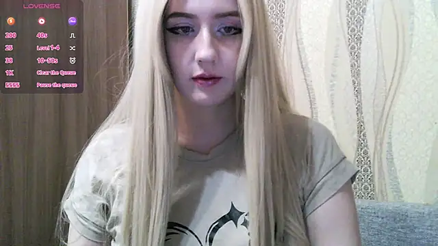 Snapshot of Nikki_Rose chatting on 29, 11, 2025 Nikki Rose online show from 29, 11, 2025