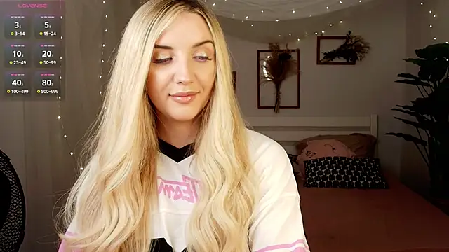 Snapshot of _Mi1a_ chatting on 13, 3, 2026 Mi1a online show from 13, 3, 2026