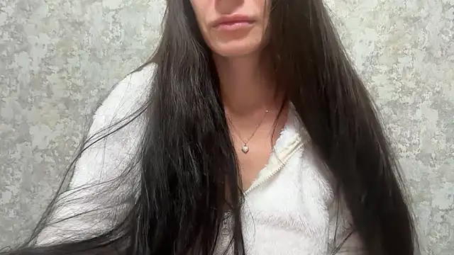 Angelinaa19 online show from 15, 4, 2026