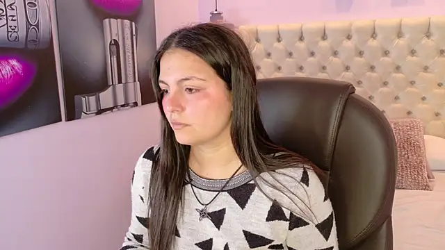 GabyQueens online show from 18, 11, 2025