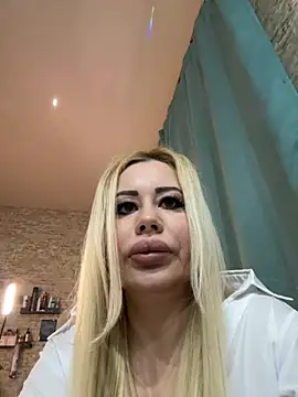 Snapshot of MonnyStef chatting on 19, 1, 2026 MonnyStef online show from 19, 1, 2026