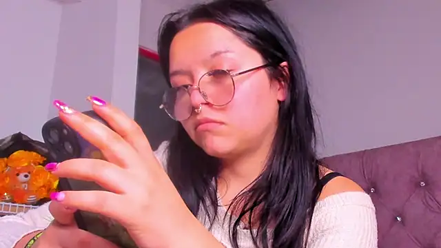 Snapshot of amy__a chatting on 24, 4, 2026 amy a online show from 24, 4, 2026