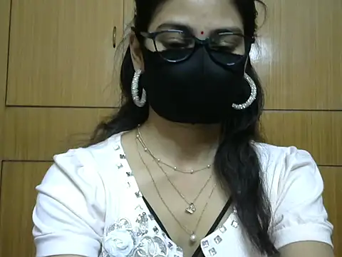 Snapshot of Fairy_Pie chatting on 18, 4, 2026 Fairy Pie online show from 18, 4, 2026