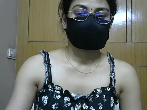 Snapshot of Fairy_Pie chatting on 3, 6, 2026 Fairy Pie online show from 3, 6, 2026