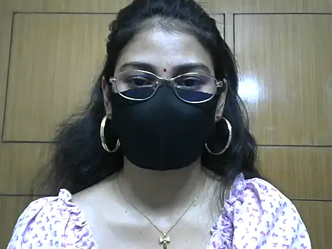 Snapshot of Fairy_Pie chatting on 8, 7, 2026 Fairy Pie online show from 8, 7, 2026