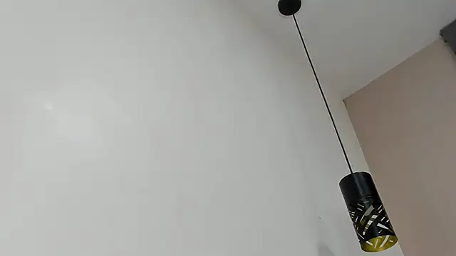 Snapshot of LaurenSnow__ chatting on 18, 11, 2025 LaurenSnow online show from 18, 11, 2025