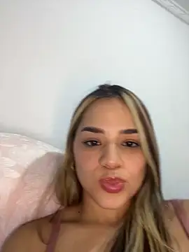 Sara  Secret online show from 14, 12, 2025