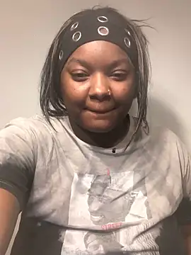 Snapshot of Fxncymuse chatting on 4, 3, 2026 Fxncymuse online show from 4, 3, 2026