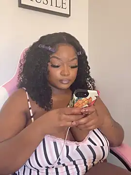 Snapshot of Fxncymuse chatting on 28, 3, 2026 Fxncymuse online show from 28, 3, 2026