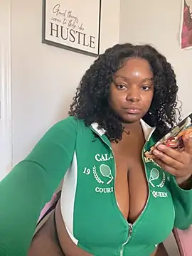 Snapshot of Fxncymuse chatting on 30, 3, 2026 Fxncymuse online show from 30, 3, 2026