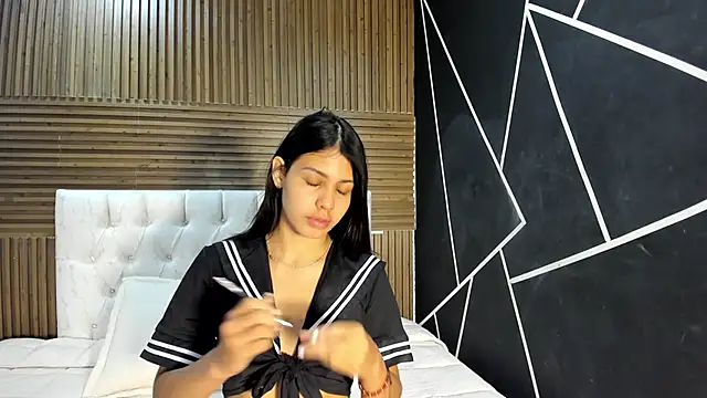 Snapshot of ZarinaWynne chatting on 29, 3, 2026 ZarinaWynne online show from 29, 3, 2026