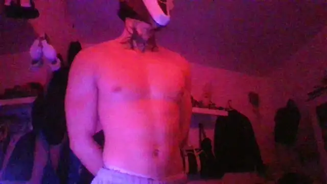 Snapshot of ohma323 chatting on 8, 11, 2025 ohma323 online show from 8, 11, 2025